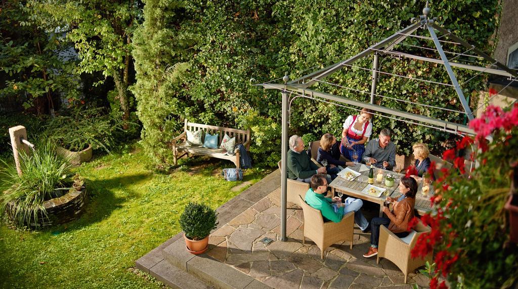 Ringhotel Boemers Mosel Landhotel Alf Exterior photo