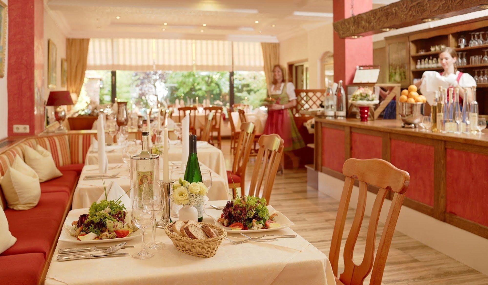 Ringhotel Boemers Mosel Landhotel Alf Exterior photo