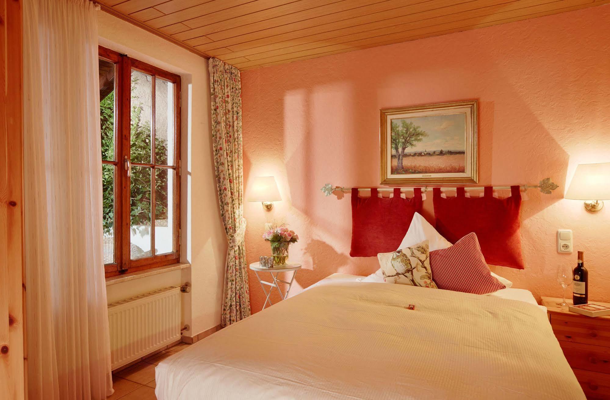 Ringhotel Boemers Mosel Landhotel Alf Exterior photo